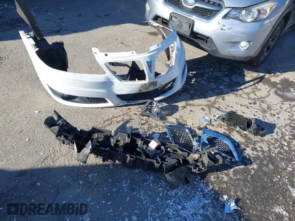 ✅ 2010 Pontiac G6 • VIN: 1G2ZA5EN9A4156414 • Lot: 43853705. Wystawiony na IAAI z przebiegiem 70 018 mil. Bezpłatny archiwum sprzedaży aukcyjnych z USA i szczegółowy raport historii pojazdu na DreamBid. Zdjęcie 12.