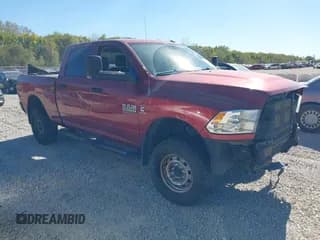 ✅ 2013 Ram 2500 Tradesman • VIN: 3C6UR5CL6DG518309 • Lot: 43438616. Wystawiony na IAAI z przebiegiem 188 490 mil. Bezpłatny archiwum sprzedaży aukcyjnych z USA i szczegółowy raport historii pojazdu na DreamBid. Zdjęcie 1.