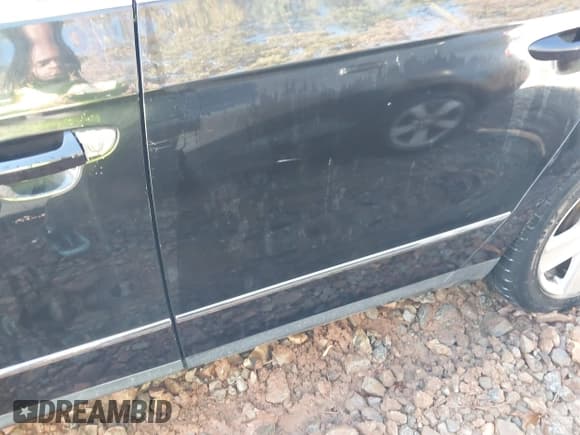 ✅ 2008 Volkswagen Passat Komfort • VIN: WVWAK73C78E055766 • Lot: 43690911. Wystawiony na IAAI z przebiegiem Nie podano. Bezpłatny archiwum sprzedaży aukcyjnych z USA i szczegółowy raport historii pojazdu na DreamBid. Zdjęcie 14.