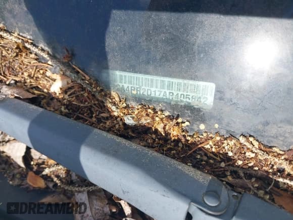 ✅ 2010 Chrysler Town & Country LX • VIN: 2A4RR2D17AR405642 • Lot: 42264125. Wystawiony na IAAI z przebiegiem 136 081 mil. Bezpłatny archiwum sprzedaży aukcyjnych z USA i szczegółowy raport historii pojazdu na DreamBid. Zdjęcie 9.