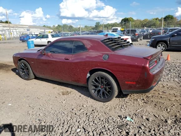 ✅ 2018 Dodge Challenger T/A • VIN: 2C3CDZBT2JH199454 • Lot: 72169824. Wystawiony na Copart z przebiegiem 70 500 mil. Bezpłatny archiwum sprzedaży aukcyjnych z USA i szczegółowy raport historii pojazdu na DreamBid. Zdjęcie 2.