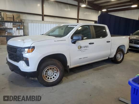 2022 Chevrolet Silverado 1500 Work Truck z VIN 3GCUDAED4NG617427, wystawiony jako Copart lot #50957205 z przebiegiem 61 987 mil mil oraz Szkoda całkowita • Salvage title. Historia ofert i sprzedaży dostępna na DreamBid. Obrazek 1.