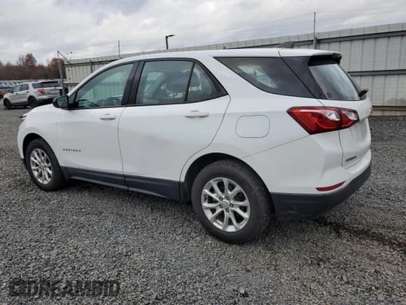 ✅ 2019 Chevrolet Equinox LS • VIN: 2GNAXHEV0K6263240 • Лот: 92218365. Опубликован ранее на Copart с пробегом 57 904 миль. Бесплатный доступ к архиву аукционных продаж из США и подробный отчёт об истории автомобиля на DreamBid. Изображение 2.