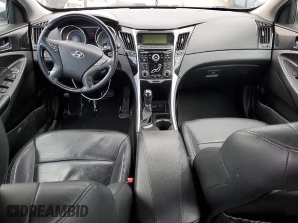 ✅ 2011 Hyundai Sonata Limited • VIN: 5NPEC4AC2BH008975 • Lot: 85878715. Listed on Copart with 292,402 mi. Free auction sales archive from the USA and detailed vehicle history report at DreamBid. Image 8.