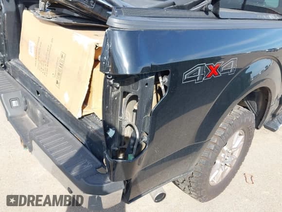 ✅ 2016 Ford F-150 XLT • VIN: 1FTEW1EP5GKF12089 • Lot: 43213120. Listed on IAAI with 156,361 mi. Free auction sales archive from the USA and detailed vehicle history report at DreamBid. Image 18.