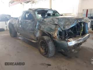 2008 Chevrolet Silverado 1500 1LT с VIN 1GCEK19J58Z153241, выставлен на аукционе IAAI как лот 43300684 с пробегом 297 826 миль миль и . История ставок и продаж доступна на DreamBid. Изображение 1.