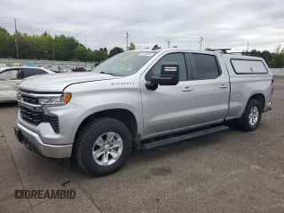 2022 Chevrolet Silverado 1500 LT z VIN 1GCPDDEKXNZ542150, wystawiony jako Copart lot #86130525 z przebiegiem 32 711 mil mil oraz Czysty tytuł • Clean title. Historia ofert i sprzedaży dostępna na DreamBid. Obrazek 1.