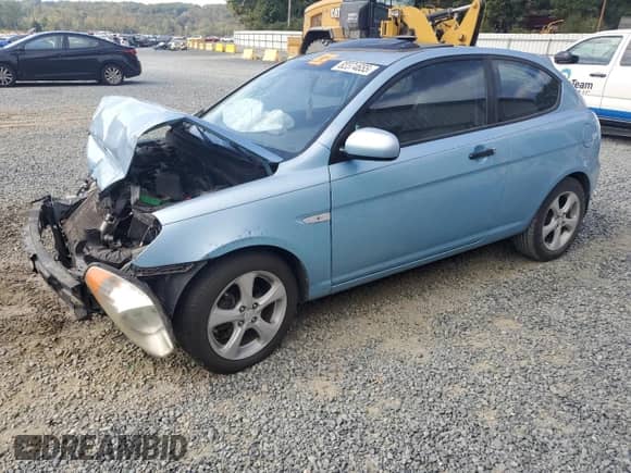 2010 Hyundai Accent SE with VIN KMHCN3AC6AU171267, listed as a Copart auction lot 82374655 with 180,870 mi miles and Salvage title. Bid and sale history available at DreamBid. Image 1.