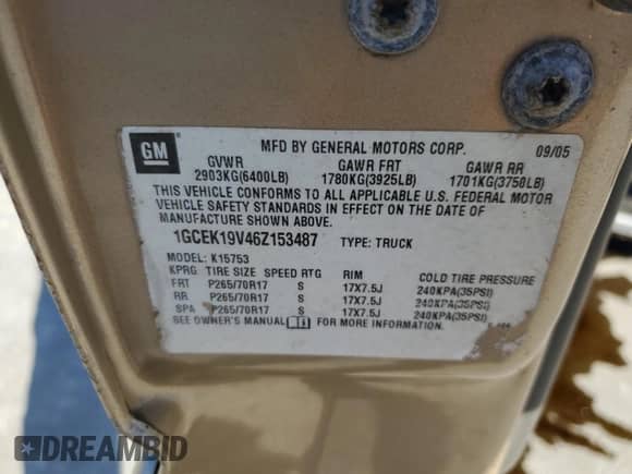 2006 Chevrolet Silverado 1500 LS z VIN 1GCEK19V46Z153487, wystawiony jako Copart lot #86501404 z przebiegiem Nie podano mil oraz Czysty tytuł • Clean title. Historia ofert i sprzedaży dostępna na DreamBid. Obrazek 12.