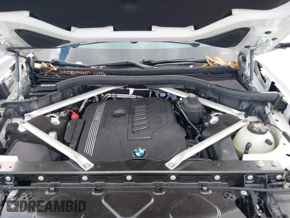 ✅ 2022 BMW X7 xDrive40i • VIN: 5UXCW2C04N9K12744 • Lot: 43829111. Listed on IAAI with 17,685 mi. Free auction sales archive from the USA and detailed vehicle history report at DreamBid. Image 10.