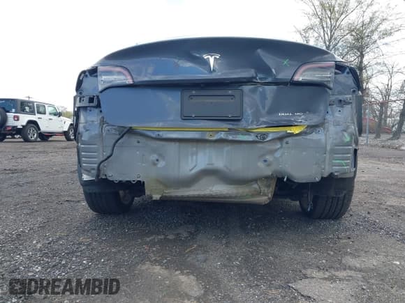 ✅ 2022 Tesla Model 3 Long Range • VIN: 5YJ3E1EB2NF203477 • Lot: 42037932. Wystawiony na IAAI z przebiegiem 56 509 mil. Bezpłatny archiwum sprzedaży aukcyjnych z USA i szczegółowy raport historii pojazdu na DreamBid. Zdjęcie 6.