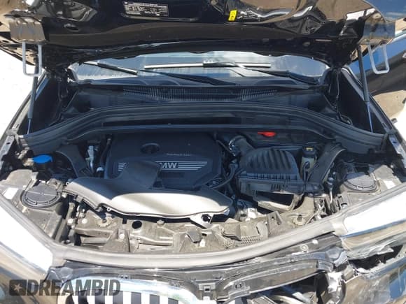 ✅ 2022 BMW X1 xDrive28i • VIN: WBXJG9C00N5U64709 • Lot: 42319210. Listed on IAAI with 37,062 mi. Free auction sales archive from the USA and detailed vehicle history report at DreamBid. Image 10.