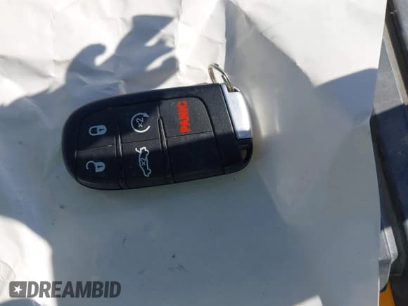 ✅ 2017 Dodge Challenger R/T • VIN: 2C3CDZBT3HH618051 • Лот: 43381711. Опубликован ранее на IAAI с пробегом 122 854 миль. Бесплатный доступ к архиву аукционных продаж из США и подробный отчёт об истории автомобиля на DreamBid. Изображение 11.