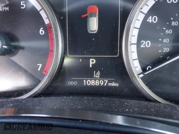 ✅ 2019 Lexus NX 300 • VIN: JTJBARBZ2K2196212 • Lot: 41875609. Wystawiony na IAAI z przebiegiem 108 897 mil. Bezpłatny archiwum sprzedaży aukcyjnych z USA i szczegółowy raport historii pojazdu na DreamBid. Zdjęcie 15.