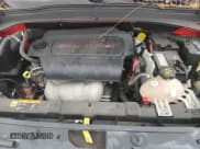 ✅ 2017 Jeep Renegade Latitude • VIN: ZACCJBBB7HPG41477 • Lot: 93121295. Wystawiony na Copart z przebiegiem 76 473 mil. Bezpłatny archiwum sprzedaży aukcyjnych z USA i szczegółowy raport historii pojazdu na DreamBid. Zdjęcie 15.