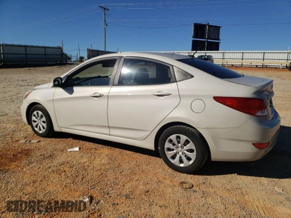 ✅ 2016 Hyundai Accent SE • VIN: KMHCT4AE8GU007671 • Лот: 76767774. Опубликован ранее на Copart с пробегом 122 864 миль. Бесплатный доступ к архиву аукционных продаж из США и подробный отчёт об истории автомобиля на DreamBid. Изображение 2.