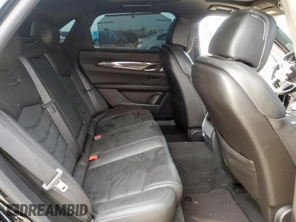 ✅ 2020 Cadillac CT6-V • VIN: 1G6KW5RJ3LU109455 • Lot: 66546355. Listed on Copart with 34,183 mi. Free auction sales archive from the USA and detailed vehicle history report at DreamBid. Image 10.