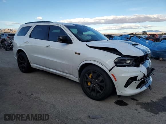 ✅ 2024 Dodge Durango SRT 392 AlcHEMI • VIN: 1C4SDJGJ9RC221643 • Lot: 48436515. Wystawiony na Copart z przebiegiem 7 358 mil. Bezpłatny archiwum sprzedaży aukcyjnych z USA i szczegółowy raport historii pojazdu na DreamBid. Zdjęcie 4.