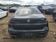 ✅ 2024 BMW 7 Series 760i xDrive • VIN: WBA33EJ02RCS57864 • Lot: 64975955. Wystawiony na Copart z przebiegiem 7 726 mil. Bezpłatny archiwum sprzedaży aukcyjnych z USA i szczegółowy raport historii pojazdu na DreamBid. Zdjęcie 6.