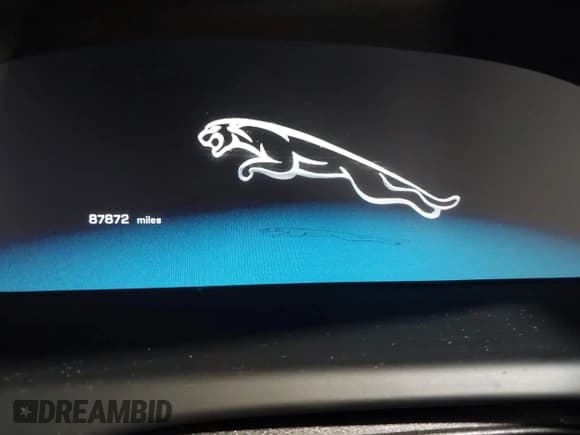 ✅ 2011 Jaguar XJ XJL • VIN: SAJWA2GB7BLV09743 • Lot: 43781893. Wystawiony na IAAI z przebiegiem 87 872 mil. Bezpłatny archiwum sprzedaży aukcyjnych z USA i szczegółowy raport historii pojazdu na DreamBid. Zdjęcie 7.