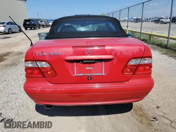 ✅ 2003 Mercedes-Benz CLK 320 • VIN: WDBLK65G03T130720 • Lot: 69927604. Wystawiony na Copart z przebiegiem Nie podano. Bezpłatny archiwum sprzedaży aukcyjnych z USA i szczegółowy raport historii pojazdu na DreamBid. Zdjęcie 6.