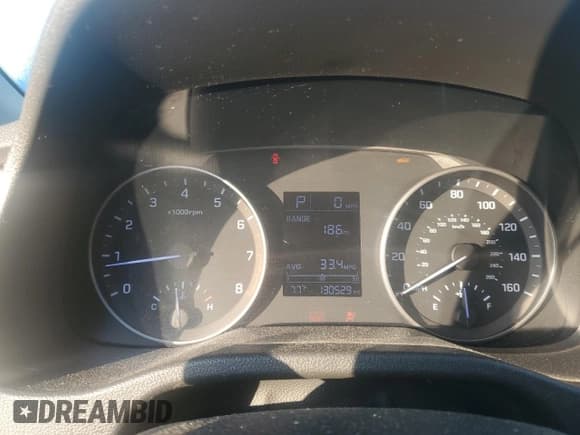 ✅ 2017 Hyundai Elantra SE • VIN: 5NPD74LF2HH147407 • Lot: 63692465. Listed on Copart with 130,529 mi. Free auction sales archive from the USA and detailed vehicle history report at DreamBid. Image 9.