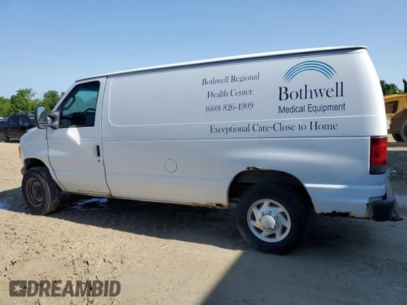 ✅ 2007 Ford Econoline Cargo Commercial • VIN: 1FTNE14W37DA69134 • Lot: 57874075. Wystawiony na Copart z przebiegiem 192 378 mil. Bezpłatny archiwum sprzedaży aukcyjnych z USA i szczegółowy raport historii pojazdu na DreamBid. Zdjęcie 2.