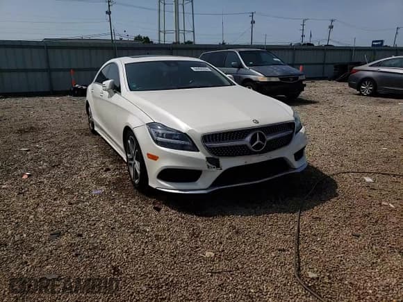 ✅ 2015 Mercedes-Benz CLS 400 • VIN: WDDLJ6HB7FA134399 • Лот: 64468555. Опубликован ранее на Copart с пробегом 110 849 миль. Бесплатный доступ к архиву аукционных продаж из США и подробный отчёт об истории автомобиля на DreamBid. Изображение 13.