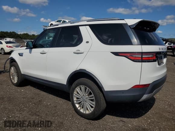 ✅ 2020 Land Rover Discovery HSE Luxury • VIN: SALRT2RV3L2415095 • Lot: 71996665. Listed on Copart with 67,724 mi. Free auction sales archive from the USA and detailed vehicle history report at DreamBid. Image 2.