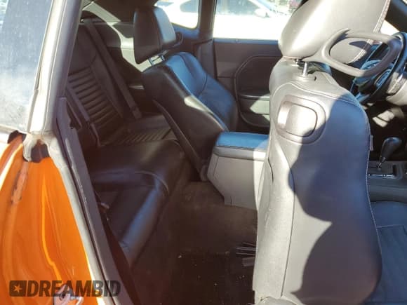 ✅ 2012 Dodge Challenger SXT Plus • VIN: 2C3CDYAG8CH141480 • Lot: 46976744. Wystawiony na Copart z przebiegiem Nie podano. Bezpłatny archiwum sprzedaży aukcyjnych z USA i szczegółowy raport historii pojazdu na DreamBid. Zdjęcie 10.