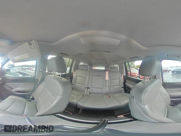 ✅ 2015 Chevrolet Suburban LT • VIN: 1GNSKJKC4FR642054 • Lot: 73506194. Wystawiony na Copart z przebiegiem Nie podano. Bezpłatny archiwum sprzedaży aukcyjnych z USA i szczegółowy raport historii pojazdu na DreamBid. Zdjęcie 14.