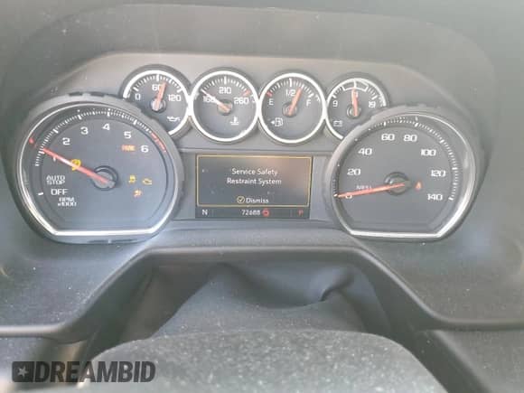 ✅ 2021 Chevrolet Suburban RST • VIN: 1GNSCEKD5MR256317 • Lot: 46294685. Wystawiony na Copart z przebiegiem 72 688 mil. Bezpłatny archiwum sprzedaży aukcyjnych z USA i szczegółowy raport historii pojazdu na DreamBid. Zdjęcie 9.