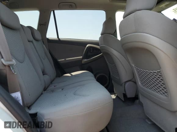 ✅ 2007 Toyota RAV4 Limited • VIN: JTMBD31V975060512 • Lot: 59589815. Listed on Copart with 100,871 mi. Free auction sales archive from the USA and detailed vehicle history report at DreamBid. Image 11.