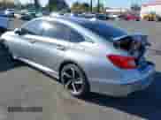 2018 Honda Accord Sport z VIN 1HGCV1F35JA266889, wystawiony jako IAAI lot #43383338 z przebiegiem 64 603 mil mil oraz . Historia ofert i sprzedaży dostępna na DreamBid. Obrazek 3.