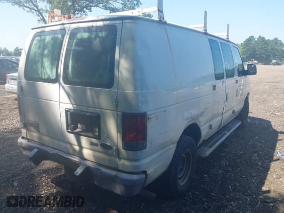 ✅ 2014 Ford Econoline Cargo Commercial • VIN: 1FTNE2EW8EDA31819 • Лот: 42963484. Опубликован ранее на IAAI с пробегом 203 464 миль. Бесплатный доступ к архиву аукционных продаж из США и подробный отчёт об истории автомобиля на DreamBid. Изображение 4.