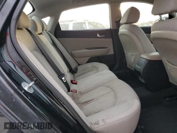 ✅ 2016 Kia Optima LX • VIN: 5XXGT4L35GG106794 • Lot: 91437095. Listed on Copart with 118,464 mi. Free auction sales archive from the USA and detailed vehicle history report at DreamBid. Image 10.