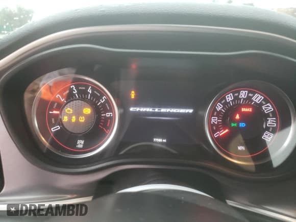 ✅ 2019 Dodge Challenger SXT • VIN: 2C3CDZAG8KH534657 • Lot: 73591142. Wystawiony na Copart z przebiegiem 77 588 mil. Bezpłatny archiwum sprzedaży aukcyjnych z USA i szczegółowy raport historii pojazdu na DreamBid. Zdjęcie 9.