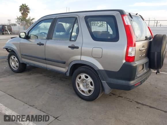 ✅ 2005 Honda CR-V LX • VIN: JHLRD68575C009057 • Lot: 43664299. Listed on IAAI with 105,984 mi. Free auction sales archive from the USA and detailed vehicle history report at DreamBid. Image 3.