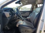 ✅ 2020 Hyundai Santa Fe Limited • VIN: 5NMS5CAD7LH233052 • Lot: 56385674. Wystawiony na Copart z przebiegiem 80 022 mil. Bezpłatny archiwum sprzedaży aukcyjnych z USA i szczegółowy raport historii pojazdu na DreamBid. Zdjęcie 7.