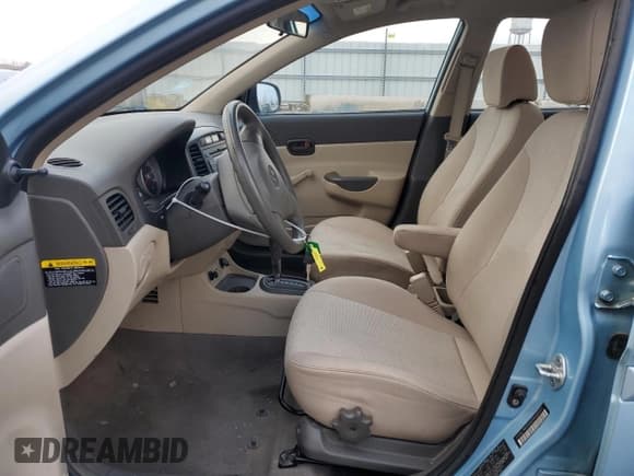 ✅ 2010 Hyundai Accent GLS • VIN: KMHCN4AC8AU491051 • Лот: 86719734. Опубликован ранее на Copart с пробегом 46 633 миль. Бесплатный доступ к архиву аукционных продаж из США и подробный отчёт об истории автомобиля на DreamBid. Изображение 7.