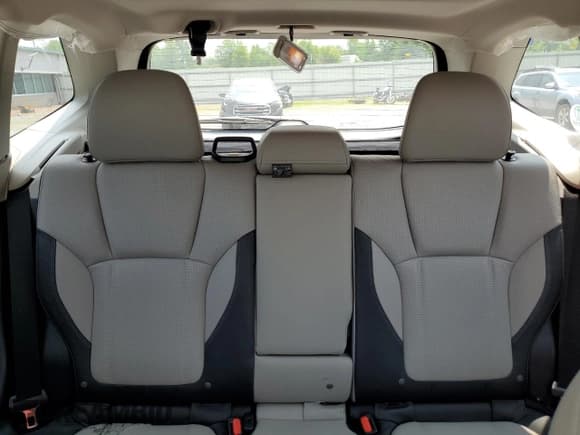 ✅ 2022 Subaru Forester Limited • VIN: JF2SKAPC5NH450472 • Lot: 59840915. Listed on Copart with 30,406 mi. Free auction sales archive from the USA and detailed vehicle history report at DreamBid. Image 10.