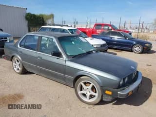 ✅ 1985 BMW 3 Series • VIN: WBAAE5408F0699199 • Lot: 41905947. Wystawiony na IAAI z przebiegiem 318 371 mil. Bezpłatny archiwum sprzedaży aukcyjnych z USA i szczegółowy raport historii pojazdu na DreamBid. Zdjęcie 1.