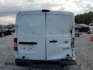 ✅ 2019 Nissan NV Cargo S • VIN: 1N6BF0KM5KN804403 • Lot: 72478554. Wystawiony na Copart z przebiegiem 120 573 mil. Bezpłatny archiwum sprzedaży aukcyjnych z USA i szczegółowy raport historii pojazdu na DreamBid. Zdjęcie 6.