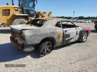 2012 Dodge Challenger SXT z VIN 2C3CDYAG2CH269195, wystawiony jako Copart lot #69290284 z przebiegiem Nie podano mil oraz Czysty tytuł • Clean title. Historia ofert i sprzedaży dostępna na DreamBid. Obrazek 3.