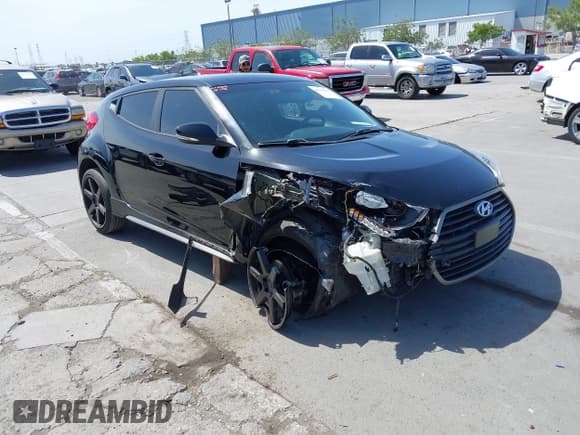 ✅ 2016 Hyundai Veloster Turbo • VIN: KMHTC6AE2GU288538 • Lot: 42282122. Wystawiony na IAAI z przebiegiem 83 231 mil. Bezpłatny archiwum sprzedaży aukcyjnych z USA i szczegółowy raport historii pojazdu na DreamBid. Zdjęcie 1.