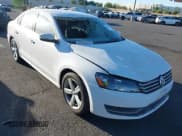 ✅ 2013 Volkswagen Passat SE • VIN: 1VWBP7A35DC088678 • Лот: 42629694. Опубликован ранее на IAAI с пробегом 111 006 миль. Бесплатный доступ к архиву аукционных продаж из США и подробный отчёт об истории автомобиля на DreamBid. Изображение 1.
