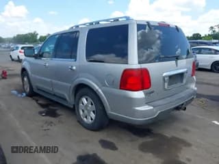 ✅ 2003 Lincoln Navigator Luxury • VIN: 5LMFU28R83LJ13106 • Lot: 42718966. Wystawiony na IAAI z przebiegiem 278 863 mil. Bezpłatny archiwum sprzedaży aukcyjnych z USA i szczegółowy raport historii pojazdu na DreamBid. Zdjęcie 3.