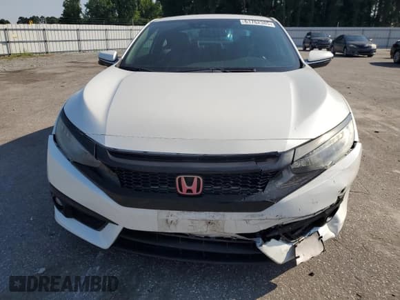 ✅ 2017 Honda Civic Touring • VIN: 2HGFC3B94HH352098 • Lot: 61762385. Listed on Copart with 62,333 mi. Free auction sales archive from the USA and detailed vehicle history report at DreamBid. Image 5.