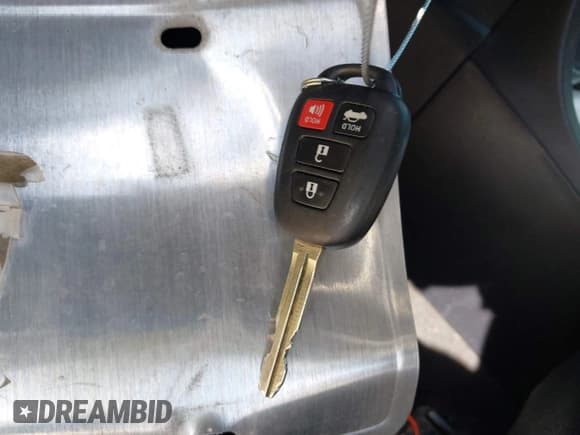 ✅ 2015 Toyota Corolla LE • VIN: 2T1BURHE9FC312236 • Lot: 43261743. Listed on IAAI with 204,402 mi. Free auction sales archive from the USA and detailed vehicle history report at DreamBid. Image 11.