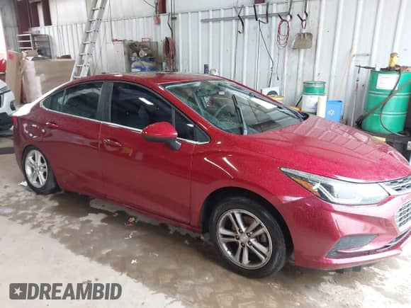 2017 Chevrolet Cruze LT с VIN 1G1BE5SM1H7130078, выставлен на аукционе IAAI как лот 43289356 с пробегом 95 649 миль миль и . История ставок и продаж доступна на DreamBid. Изображение 1.